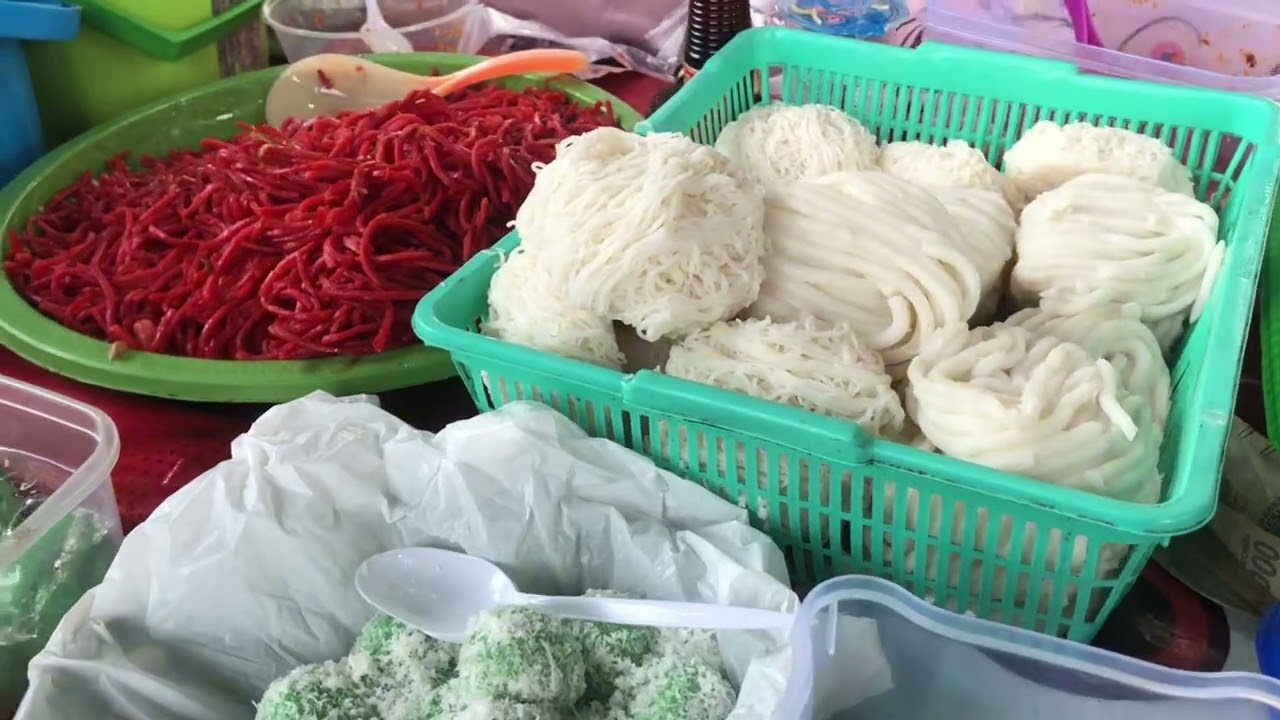 Pengen makan laksa jadi pergi ke siring kota Banjarmasin hari Minggu