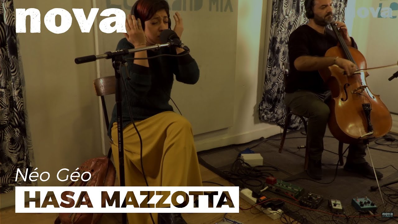 Hasa Mazzotta dans le Salon de Musique de Néo Géo - Nova