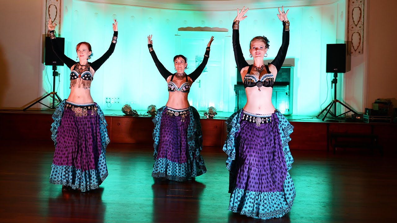 Aiwa! Tribe - Tribal Umrah Prague 2014
