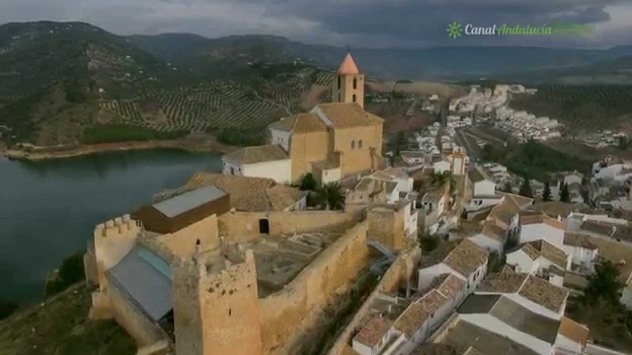 Castillo de Iznájar y Biblioteca Municipal. Iznájar, Córdoba