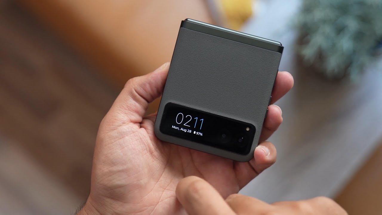 مراجعة للهاتف Motorola Razr 40:  أنيق وبسعر ممتاز وداخله عطر؟