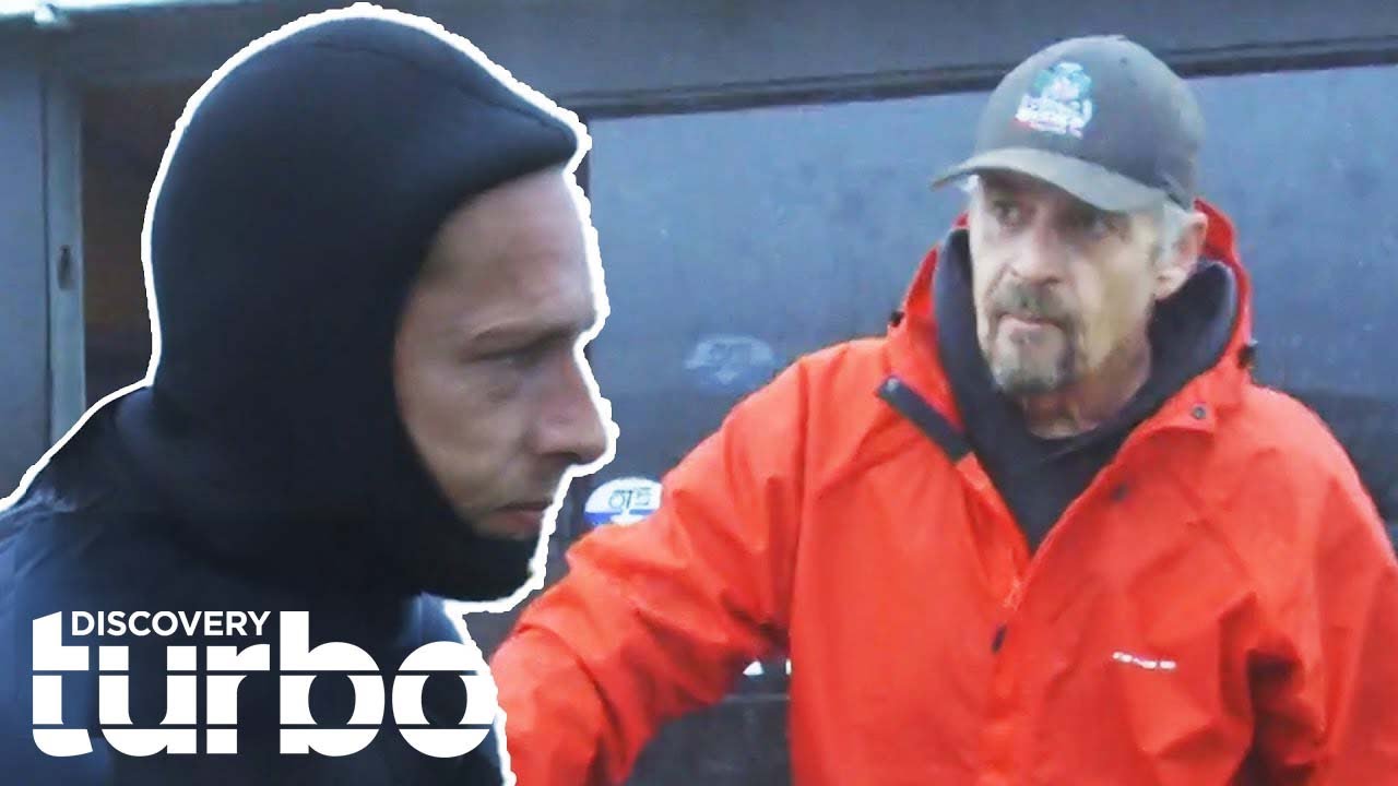 Reaper Captain Kris Kelly&rsquo;s First Dive Of New Season Stopped By Mechanical Issues | Bering Sea Gold