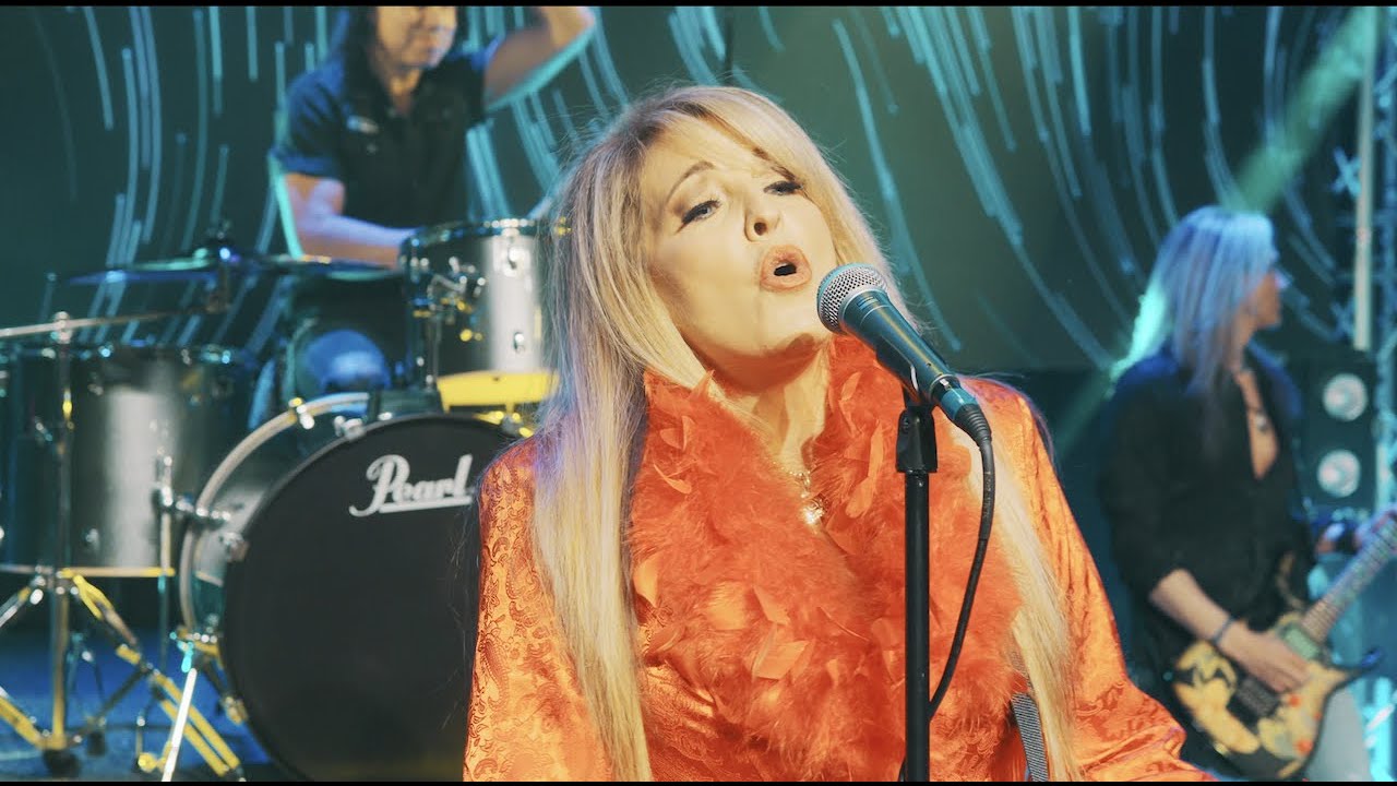 Janet Gardner/Justin James - 