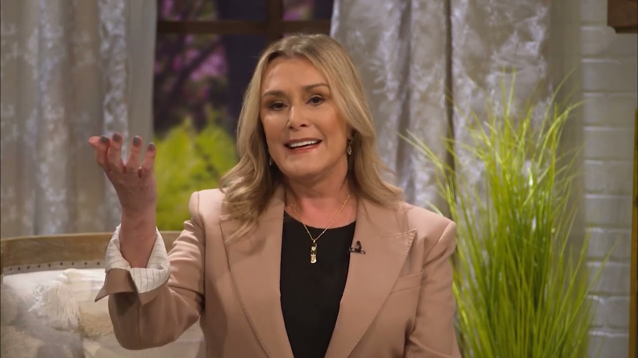 Sheila Walsh: Grace, Pearls, And Living A 