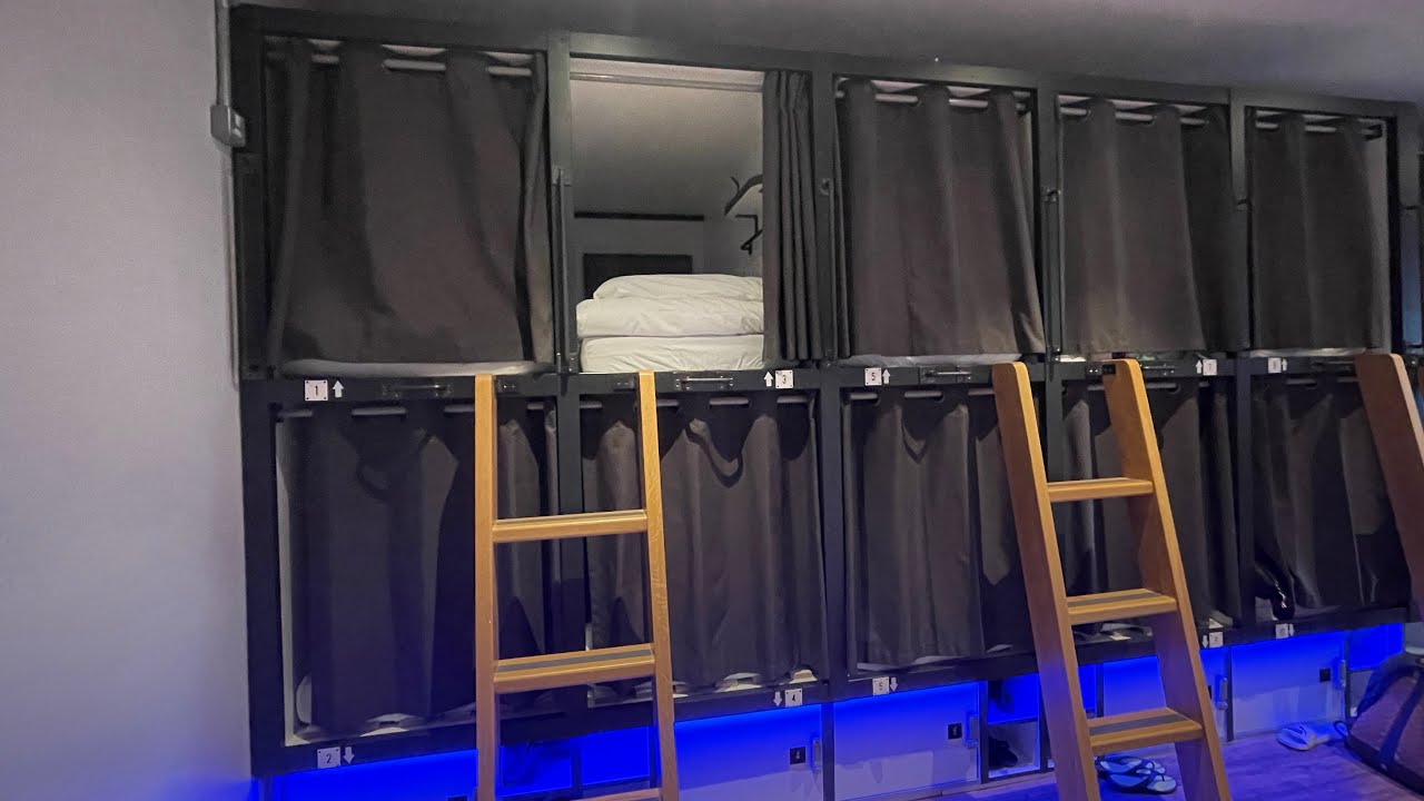 Capsule hotel style hostel at Edinburgh City Centre! | CoDE Pod THE CoURT Edinburgh