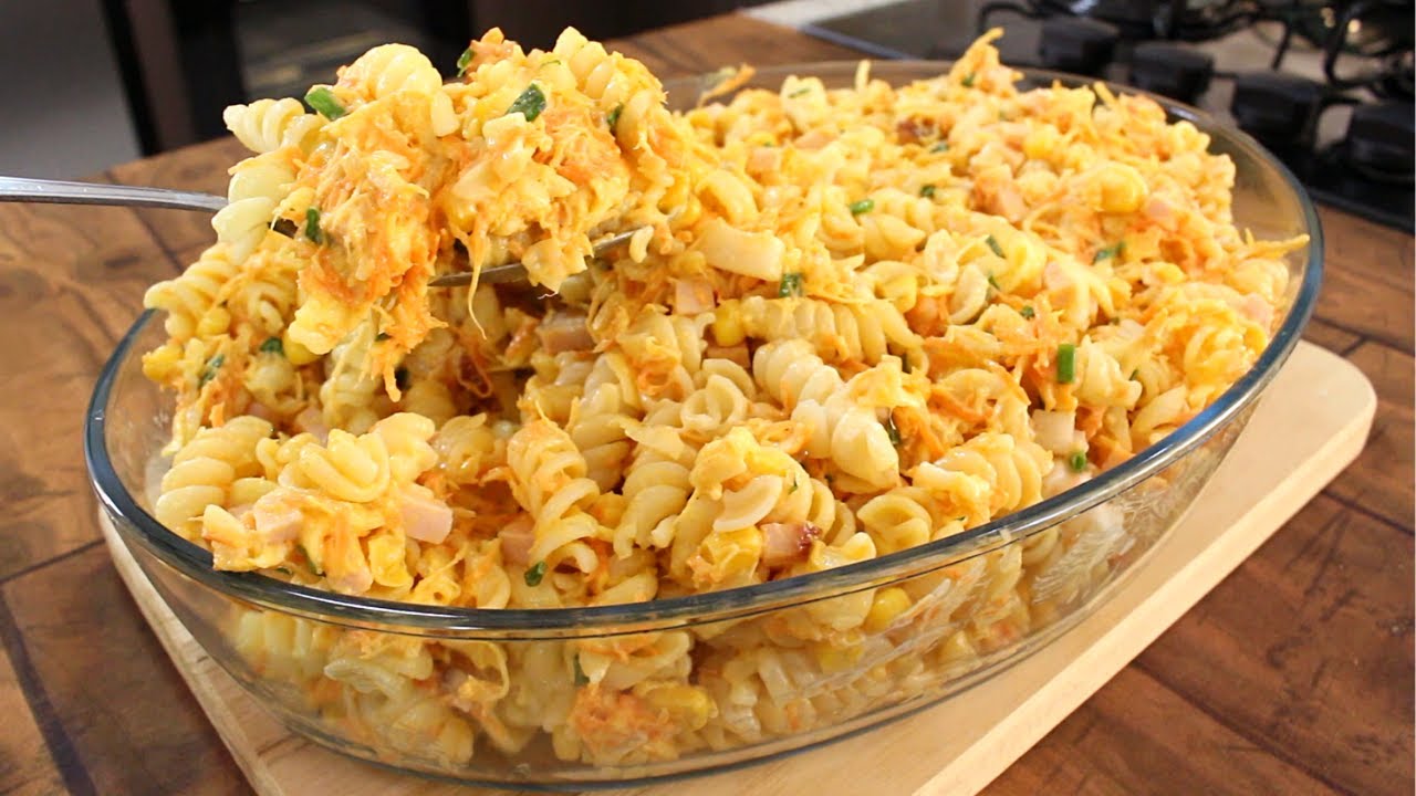 MACARRONESE COM FRANGO SIMPLES (PRÁTICO E DELICIOSO)