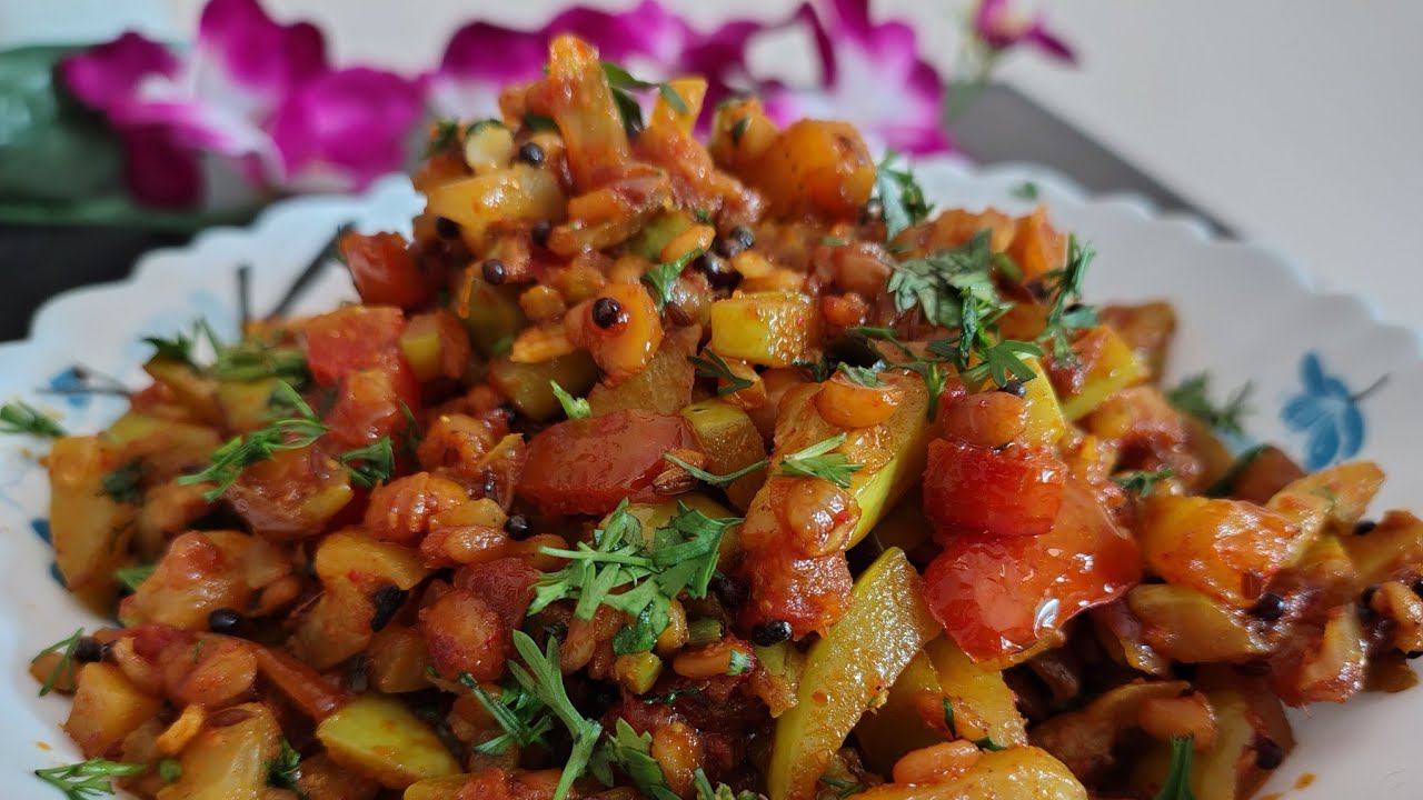 ढेमसे भाजी खाणार नाही म्हणणारे पण आवडीने खातील | Easy Tinda Bhaji | Perfect Tiffin Recipe | 
