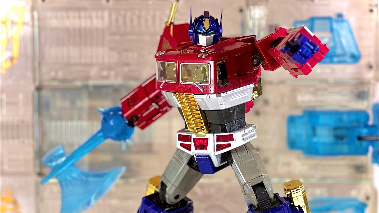 Transformers Masterpiece Year of the Horse MP-10 Optimus Prime action figure Review + Giveaway!