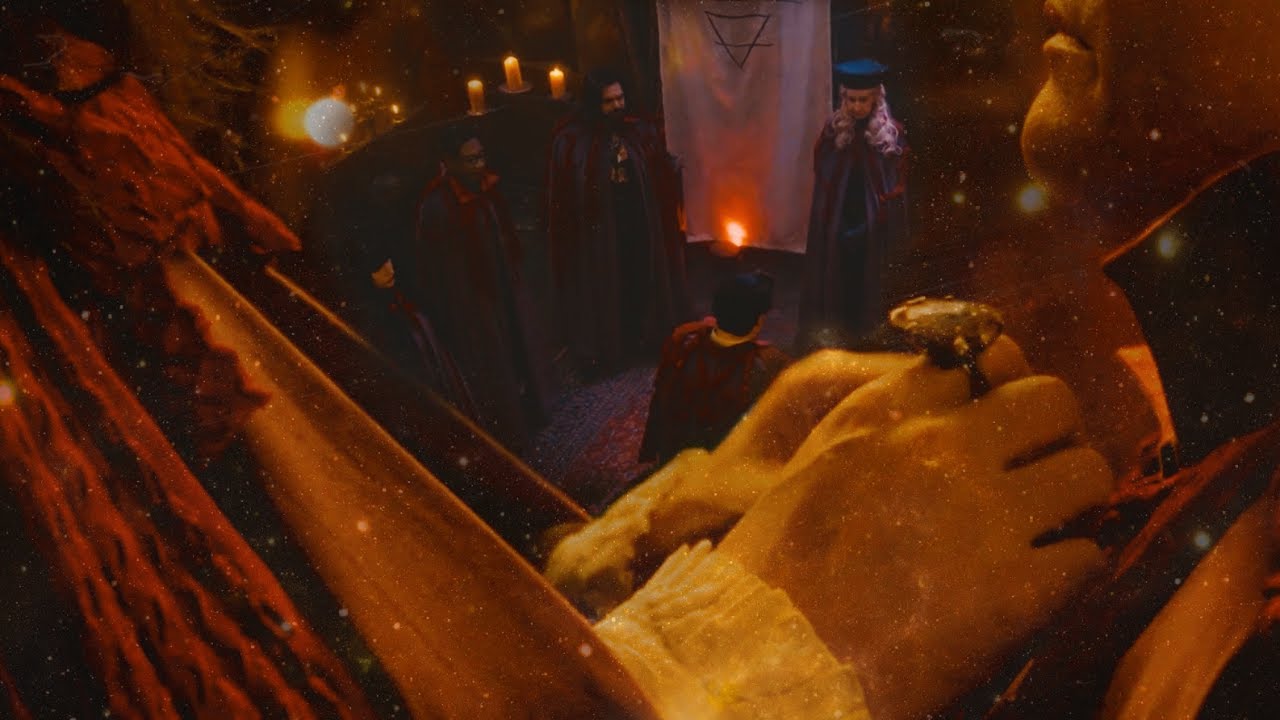 guillermo & the vampires • “he’s our familiar” (+5x10)