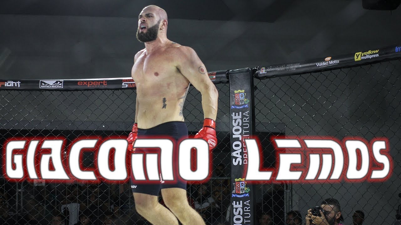 Mat&eacute;ria no G1 - Vit&oacute;ria Giacomo Lemos AFC 10 - Disputa do Cintur&atilde;o Peso Pesado