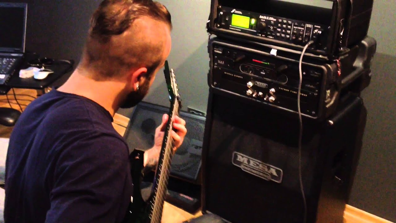 Mario Subscalar ripping in my stoodio :)