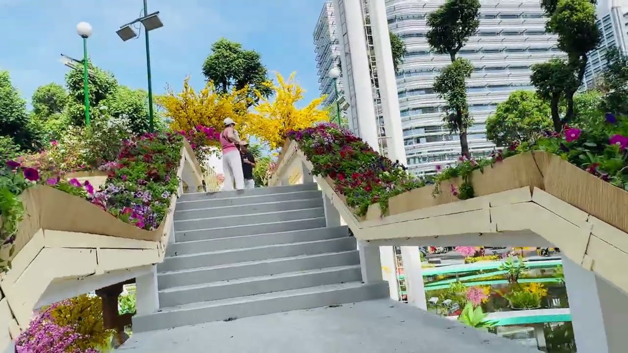 Hồ con Rùa mùng 4 Tết Bính Ngọ