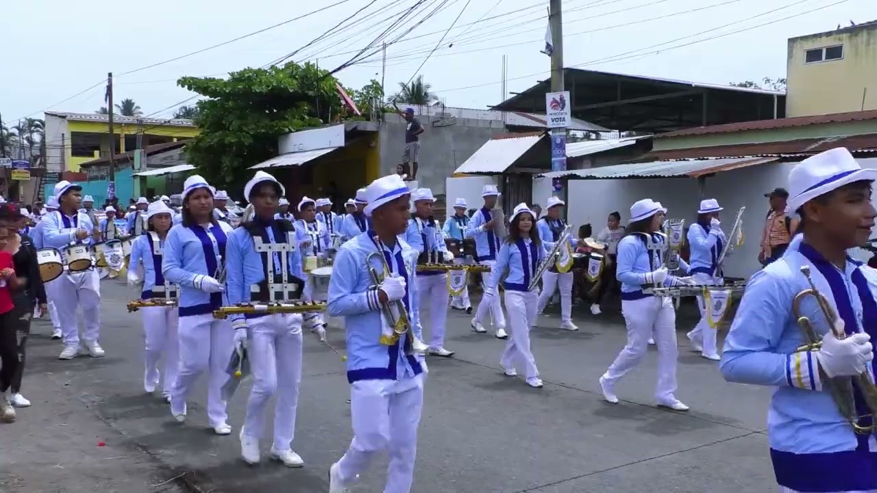 DEsfile de Bandas Colegio Pre Universitario San Pablo Puerto San José