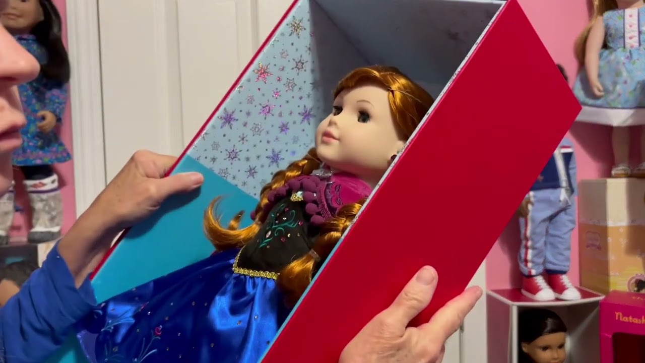 Disney, American Girl Doll - LE Collector Series Anna of Frozen @nettiezdolls6742