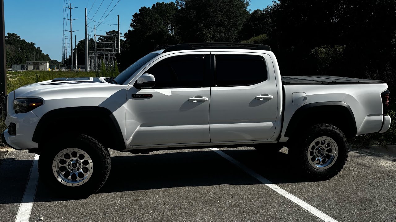 SCS POLISHED rims on Toyota Tacoma TRD PRO