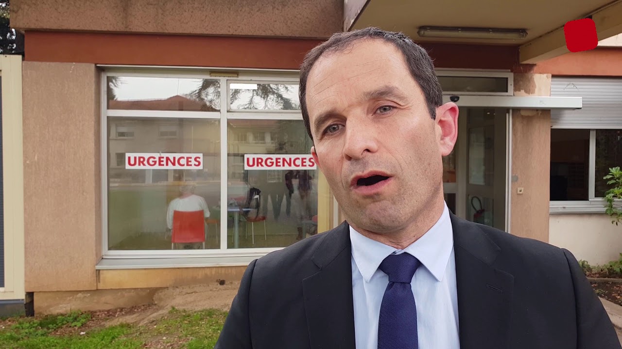 R&eacute;action de Beno&icirc;t Hamon devant les urgences psychiatriques du Vinatier &agrave; Lyon