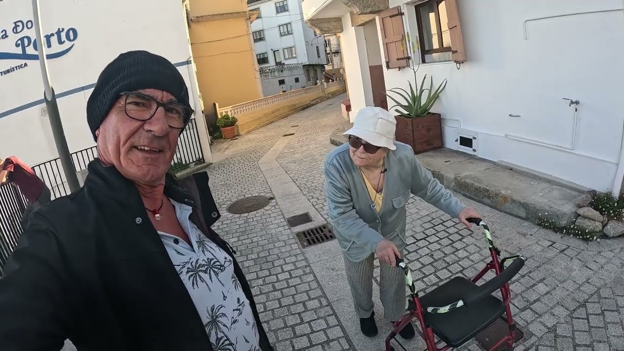 Visita al puerto y playas de Burela, en Galicia.  octubre 2025