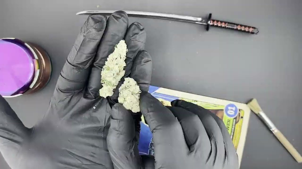 Top 3 Cannabis Strains in Las Vegas: A Sophisticated and Tasteful Journey