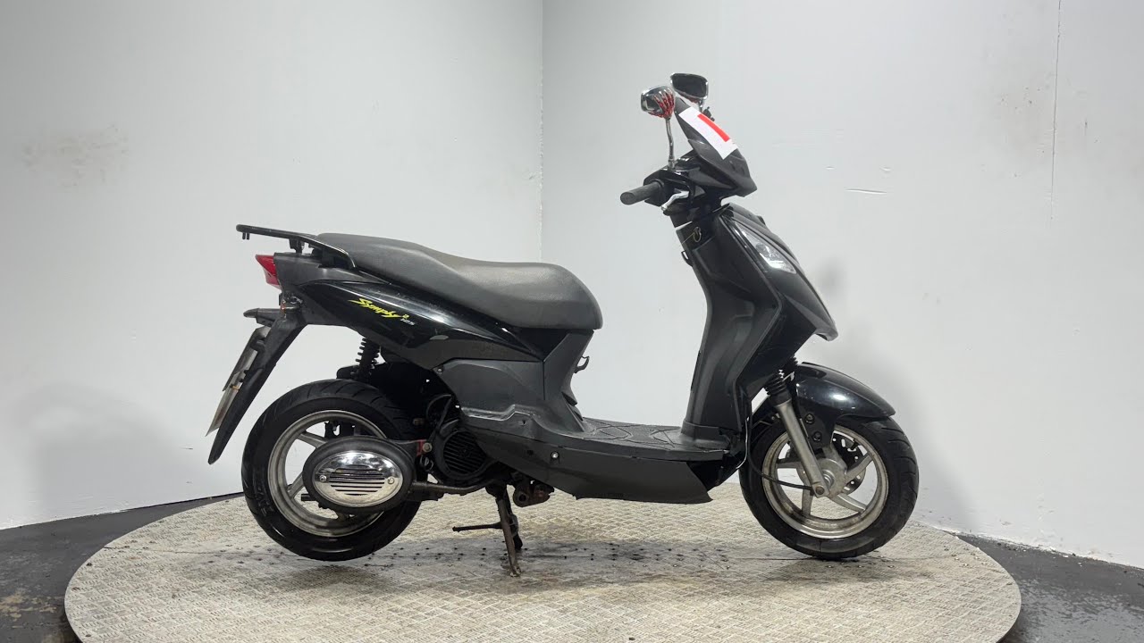 SYM SYMPLY 125 2016 18K WALK AROUND / RUNNING VIDEO