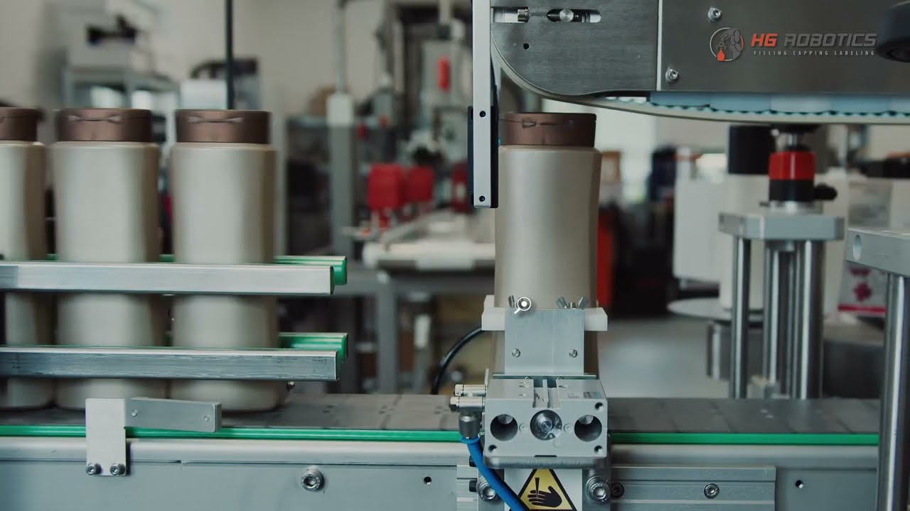 Etykieciarka do butelek, słoików KEDO-MEDO polskiej produkcji. Etykietowanie opakowań | HG Robotics