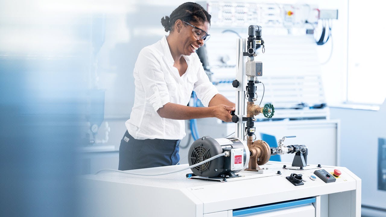 Solution d'apprentissage de pompes industrielles