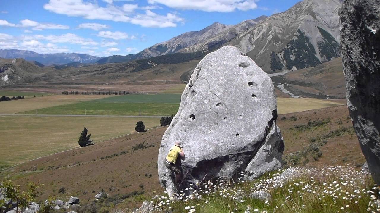 Spittle Hill bouldering