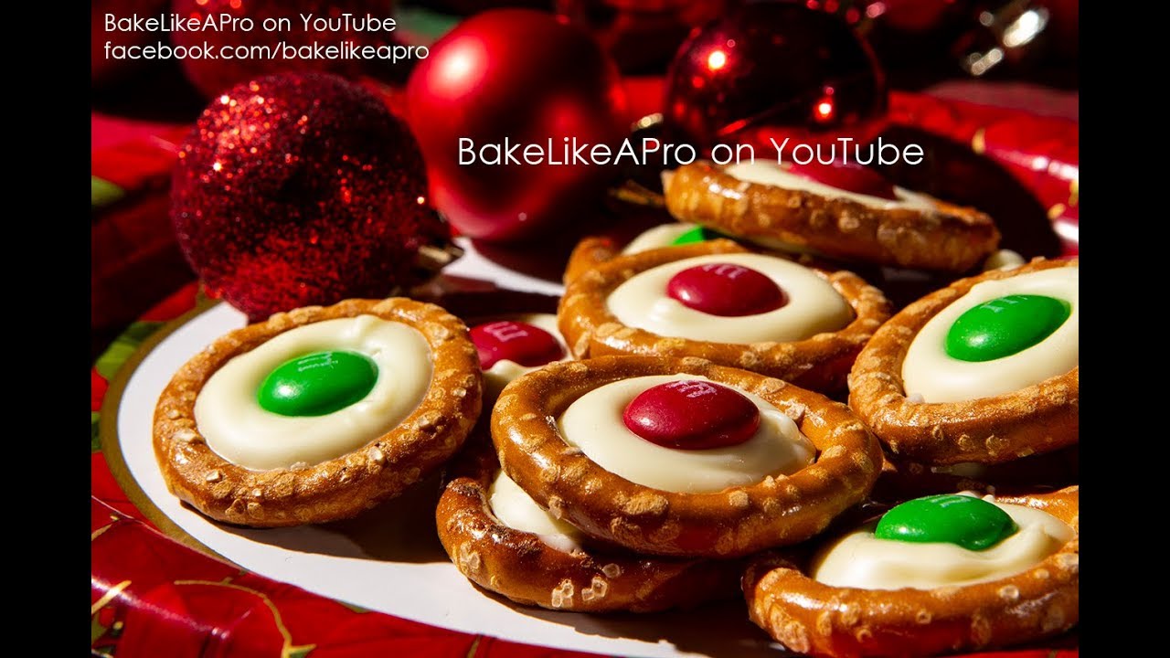 EASY Chocolate M&Ms Holiday Pretzels Recipe Tutorial