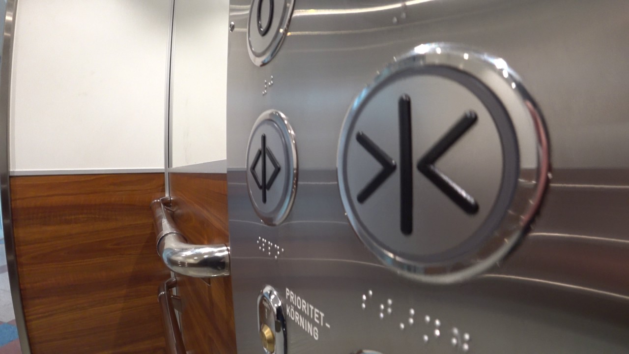 Sweden, Stockholm, Farsta Centrum, I.T.K. AB. elevator - going down