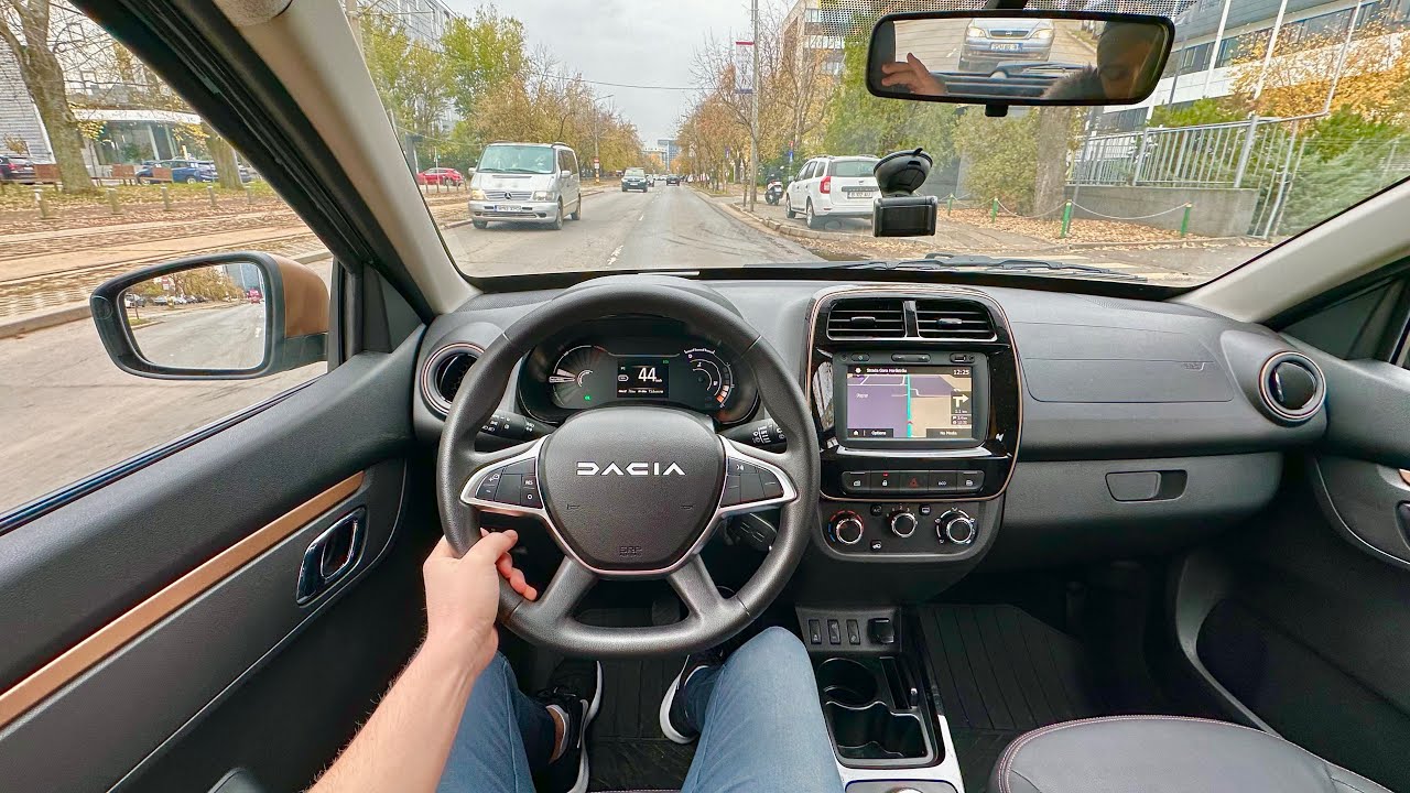 Dacia Spring Extreme în ambele medii: Un test drive echilibrat între autostradă și oraș