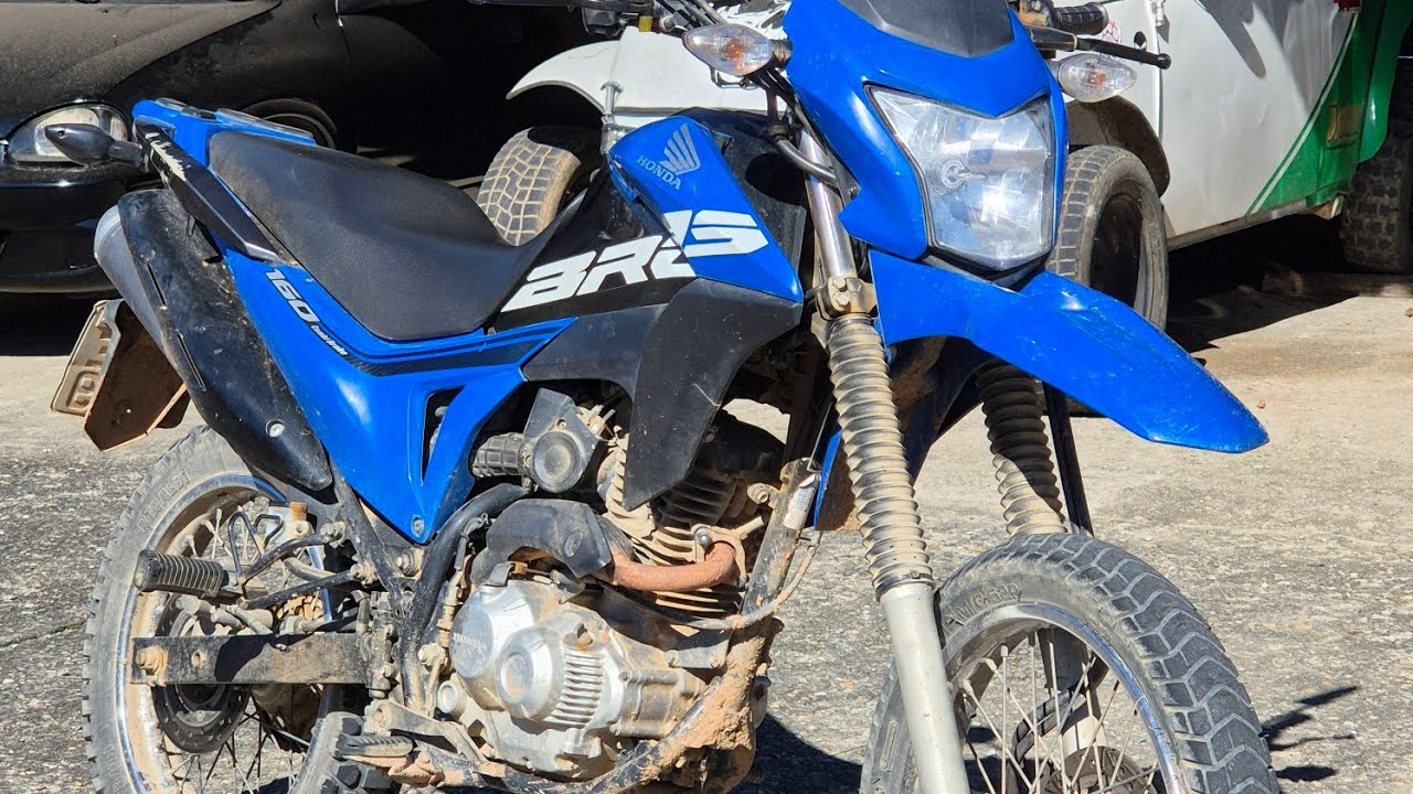 Lavagem de moto com Moto-v, xtreme Mol, strike, alumax, removex e Verse 