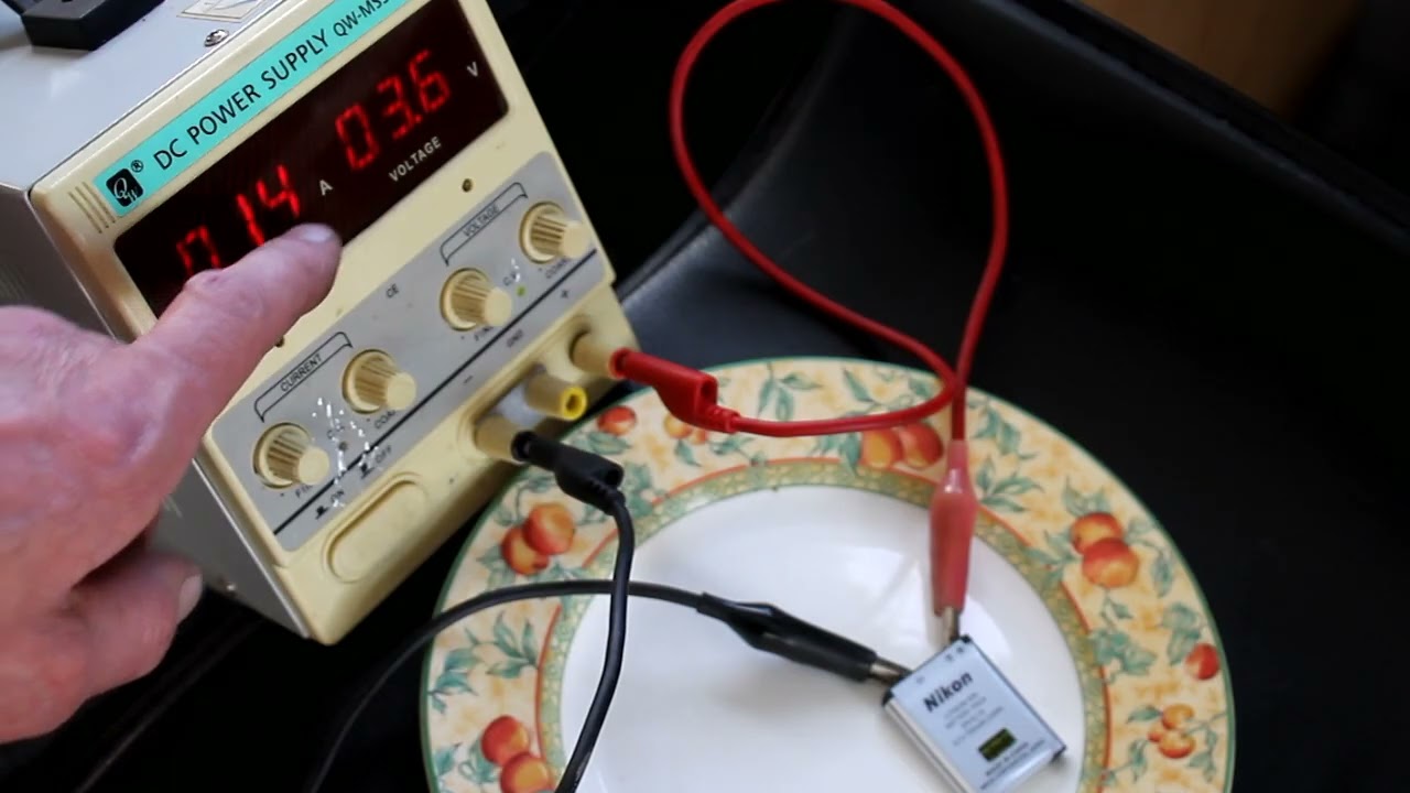 Charging a Lithium battery without the right charger. Just using a variable voltage supply.