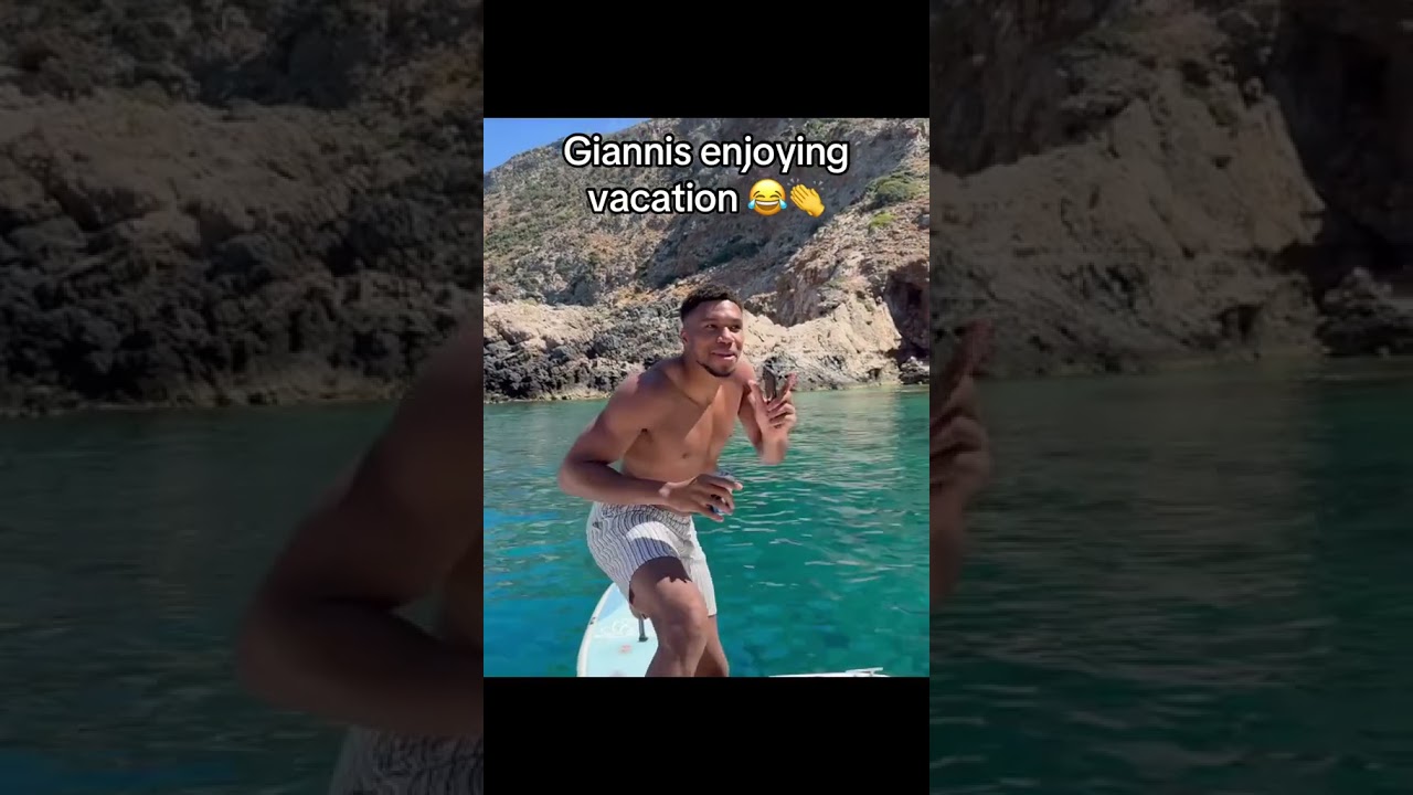 Giannis was vibing 😂 (via @giannis_an34/TT)