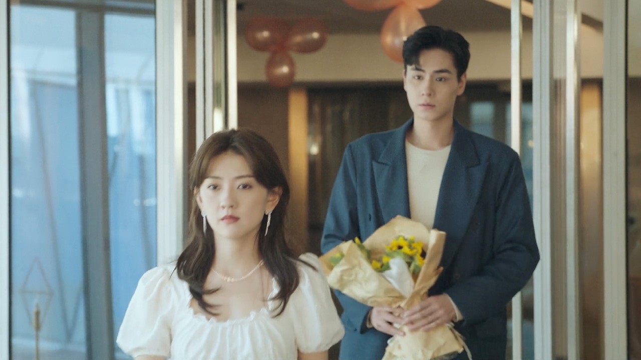 💞【MOVIE】追妻火葬場！灰姑娘生氣鬧分手，霸總上門求復合！ #好看中国电视剧 #爱情