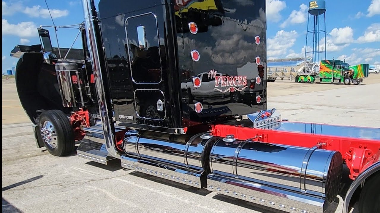 A Qwick Stop At The Iowa 80 Truckers Jamboree (Pre Show)