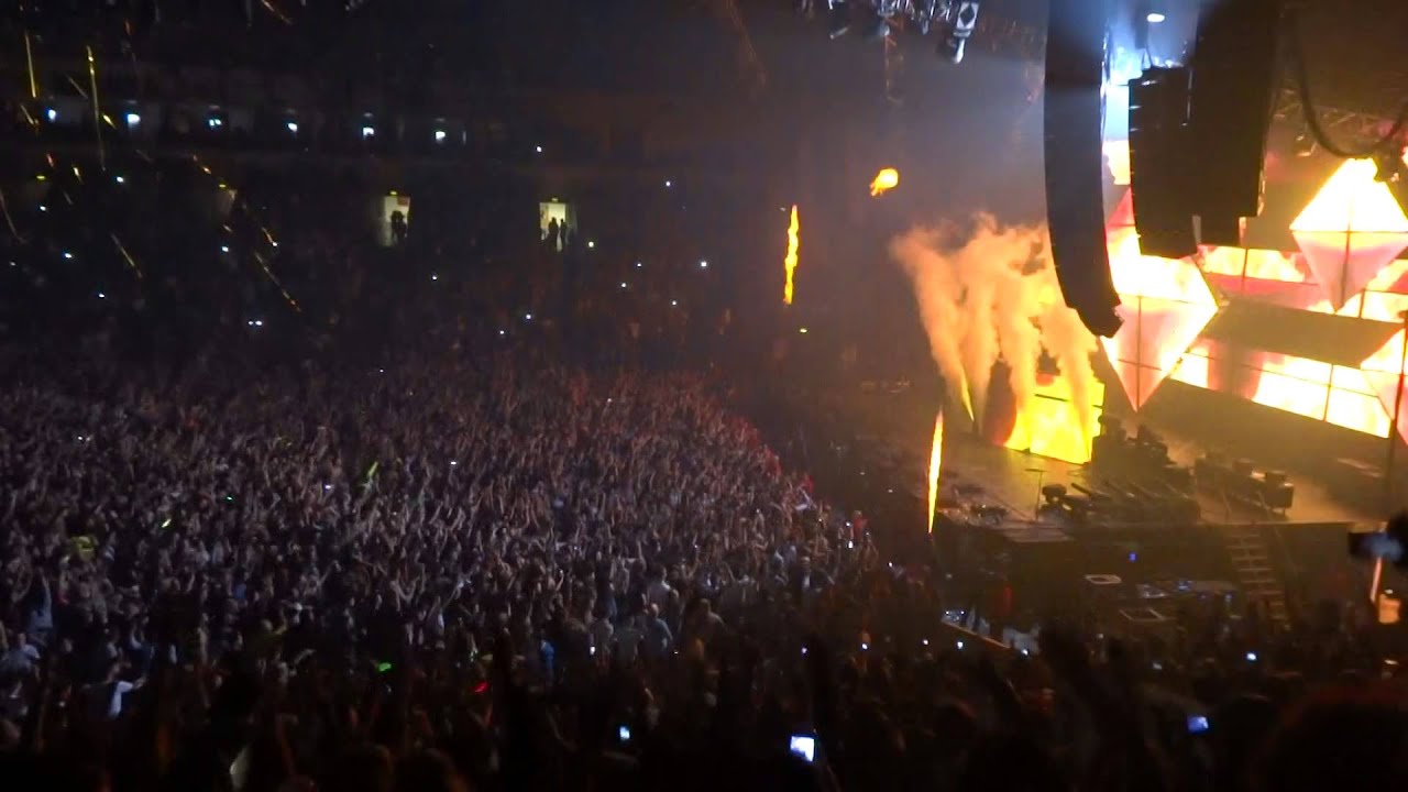 Calvin Harris - Bounce Belfast Odyssey Arena 18.12.2013