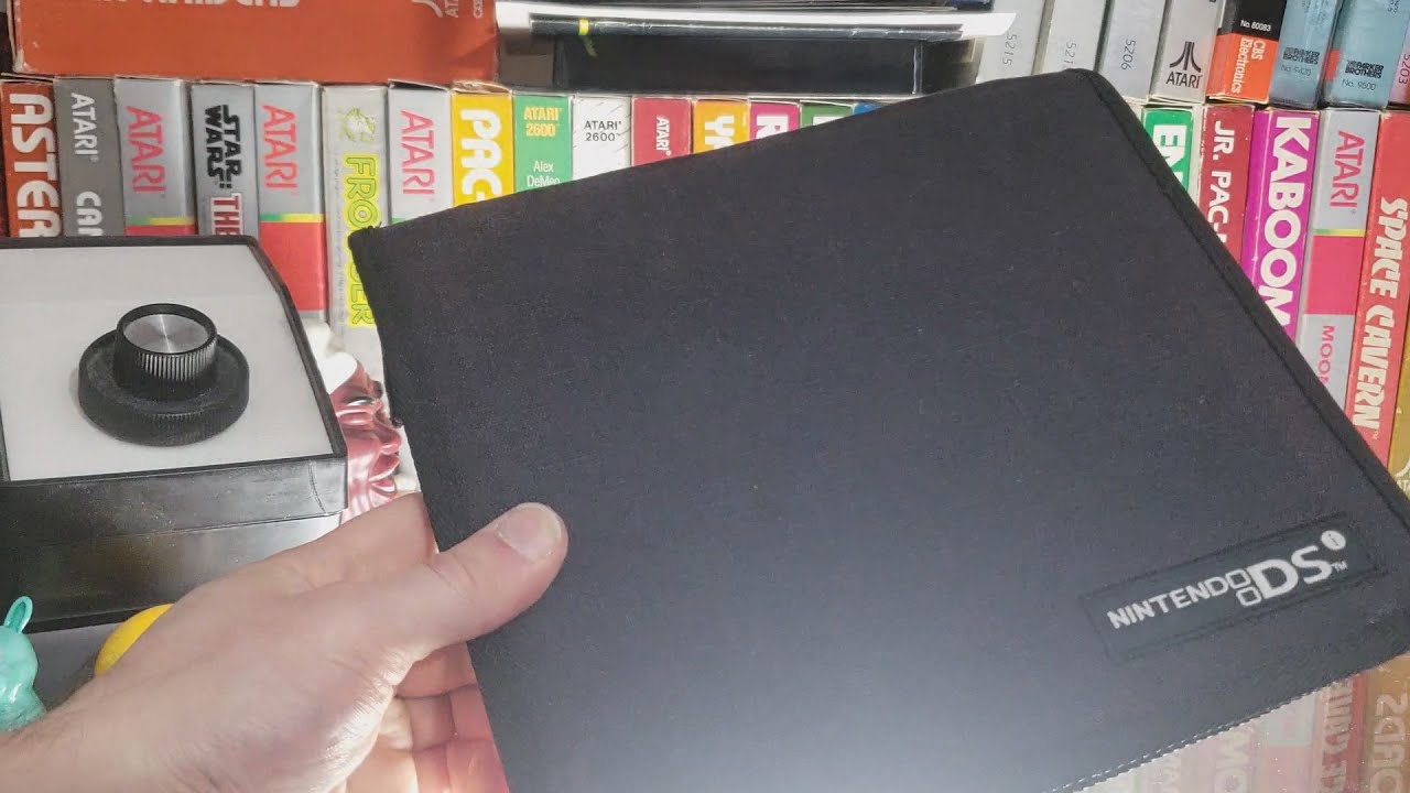 Universal Folio / Folder Nintendo DSi Carrying Case, BD&A