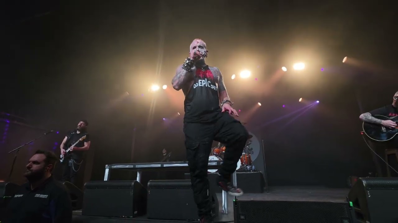 Chad Gray 'Alcohaulin Ass' (HellYeah) with Chad intro @Epic Event Center Green Bay, WI 5/30/2026