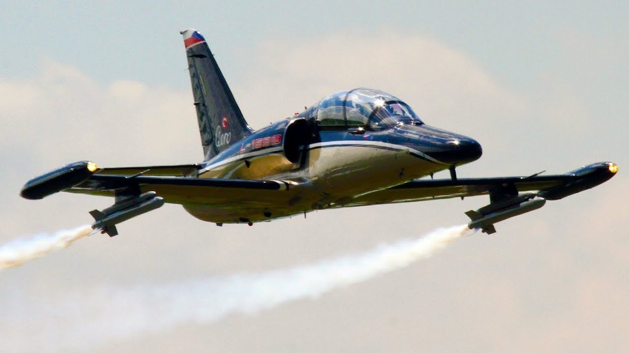 L-159 Alca - Display Flying