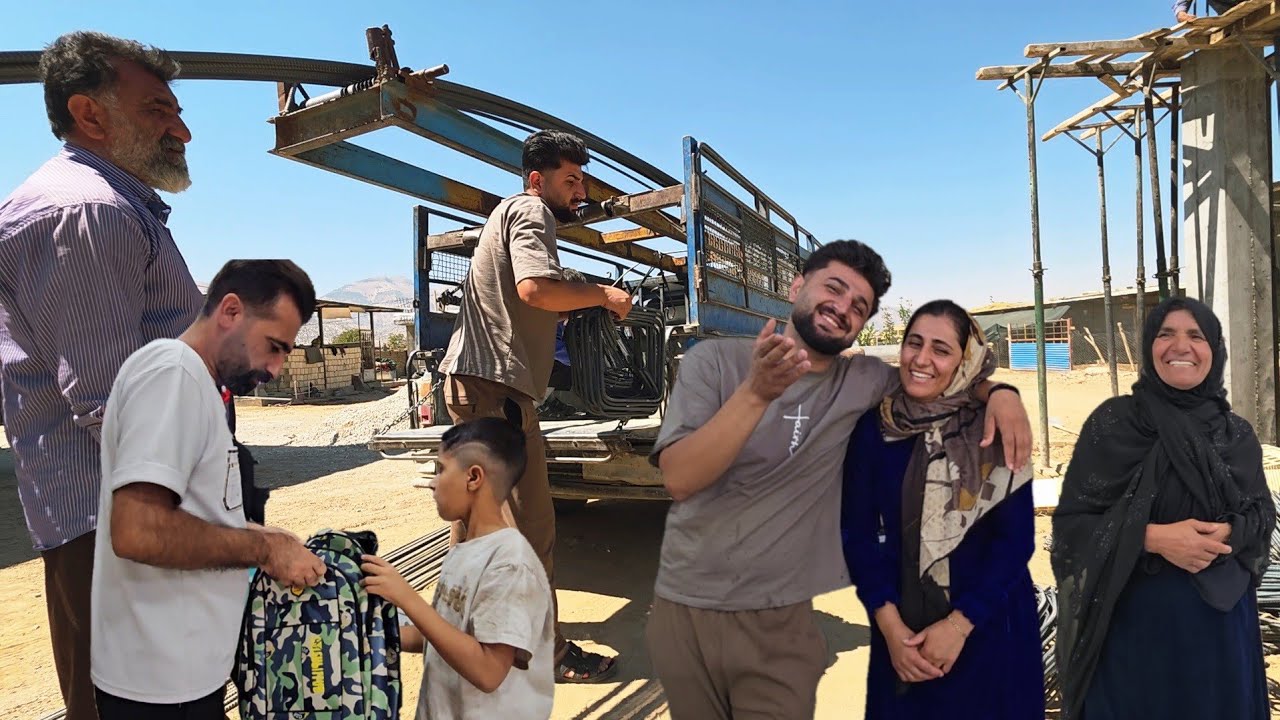 🤝 Mehdi & Shirvan&rsquo;s friendly teamwork on the Gavindi warehouse. 🏗️🏢