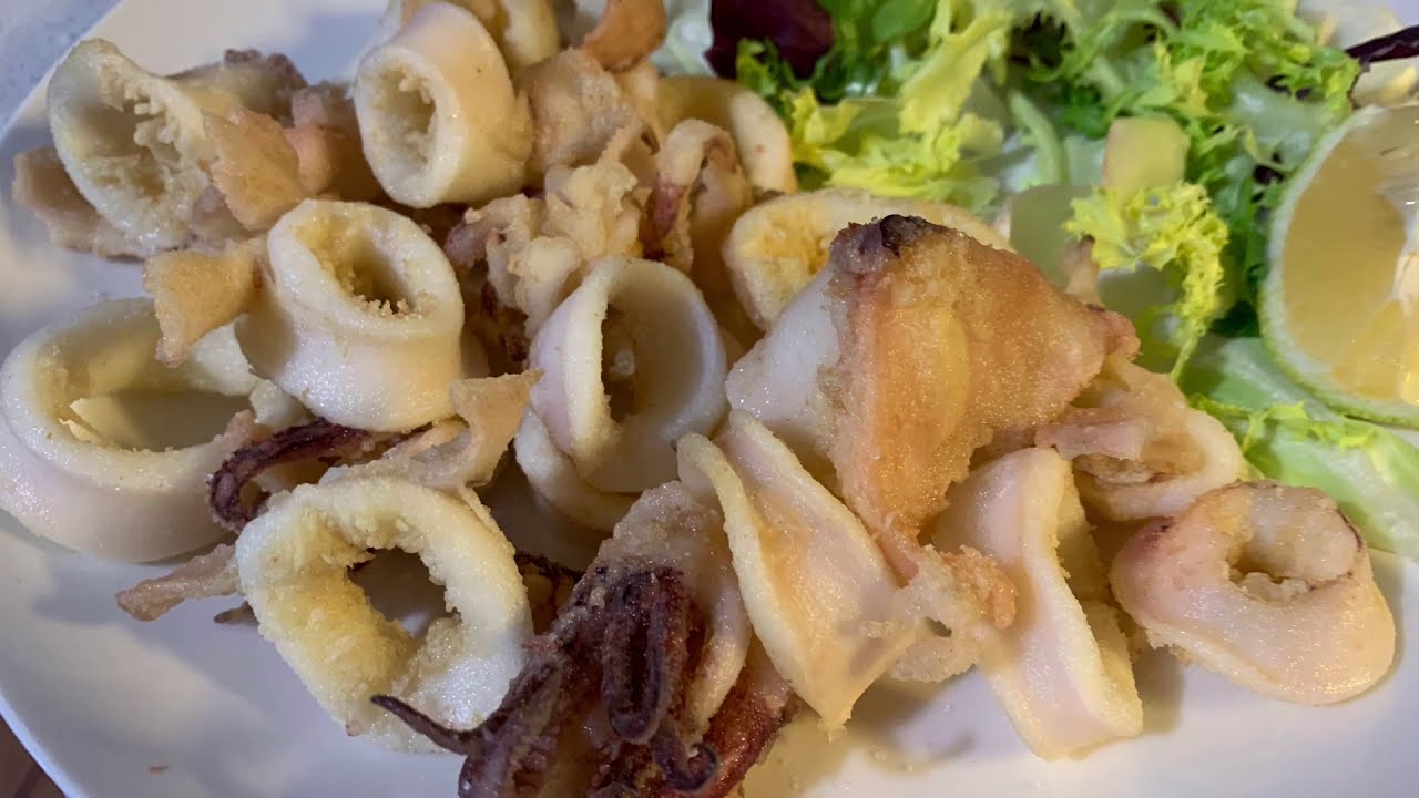 1 solo ingrediente! Per un secondo di pesce sfizioso! CALAMARI fritti!  Easy Fried Calamari Recipe.