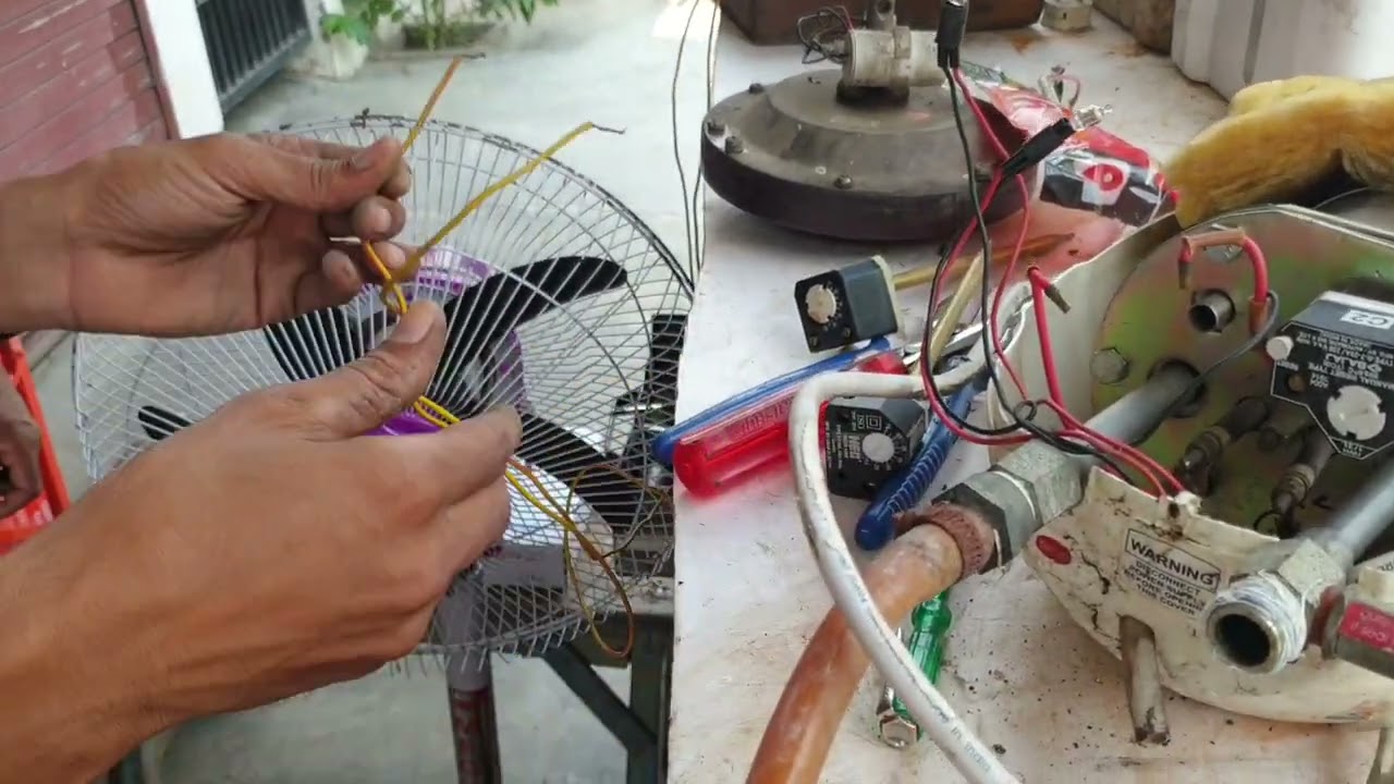 Bajaj 3L Instant water geyser repair | Bajaj Splendora 3 L  heater ,Part a small change 