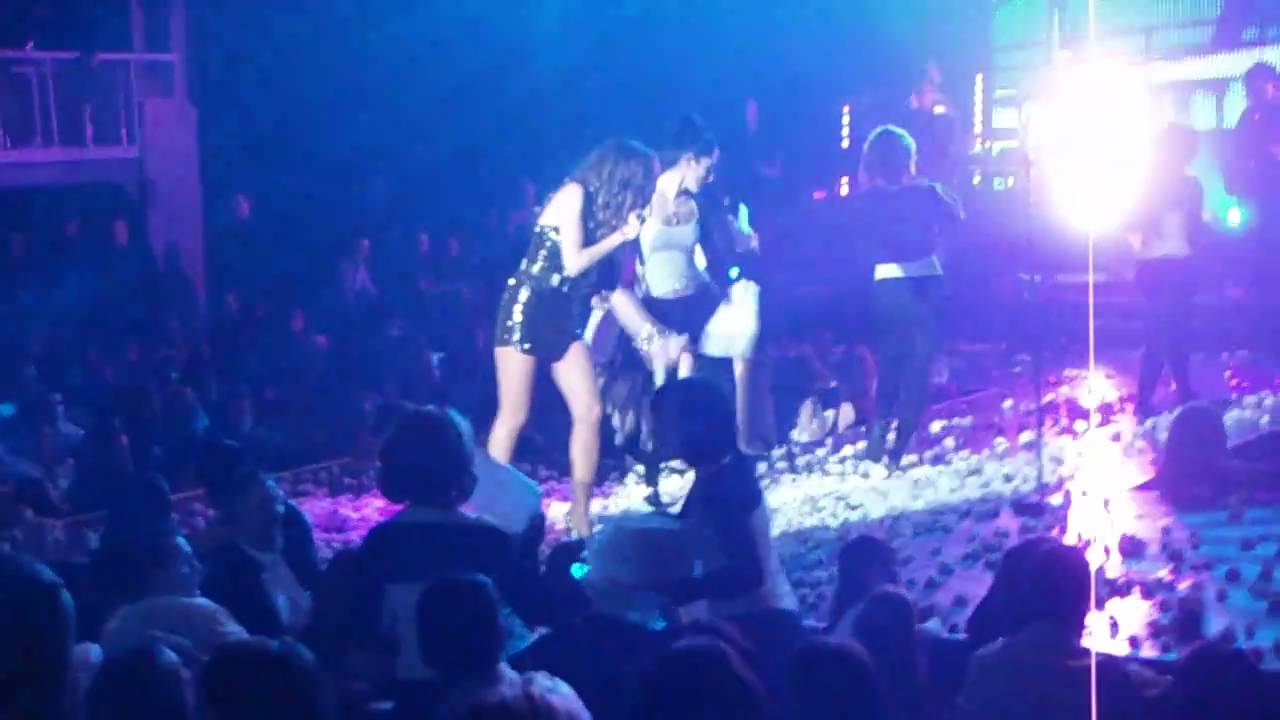 Despina Vandi @ Politeia Live Clubbing_Lypamai - Xwris esena - Lathos Anthrwpos - Adieksodo (7/7)