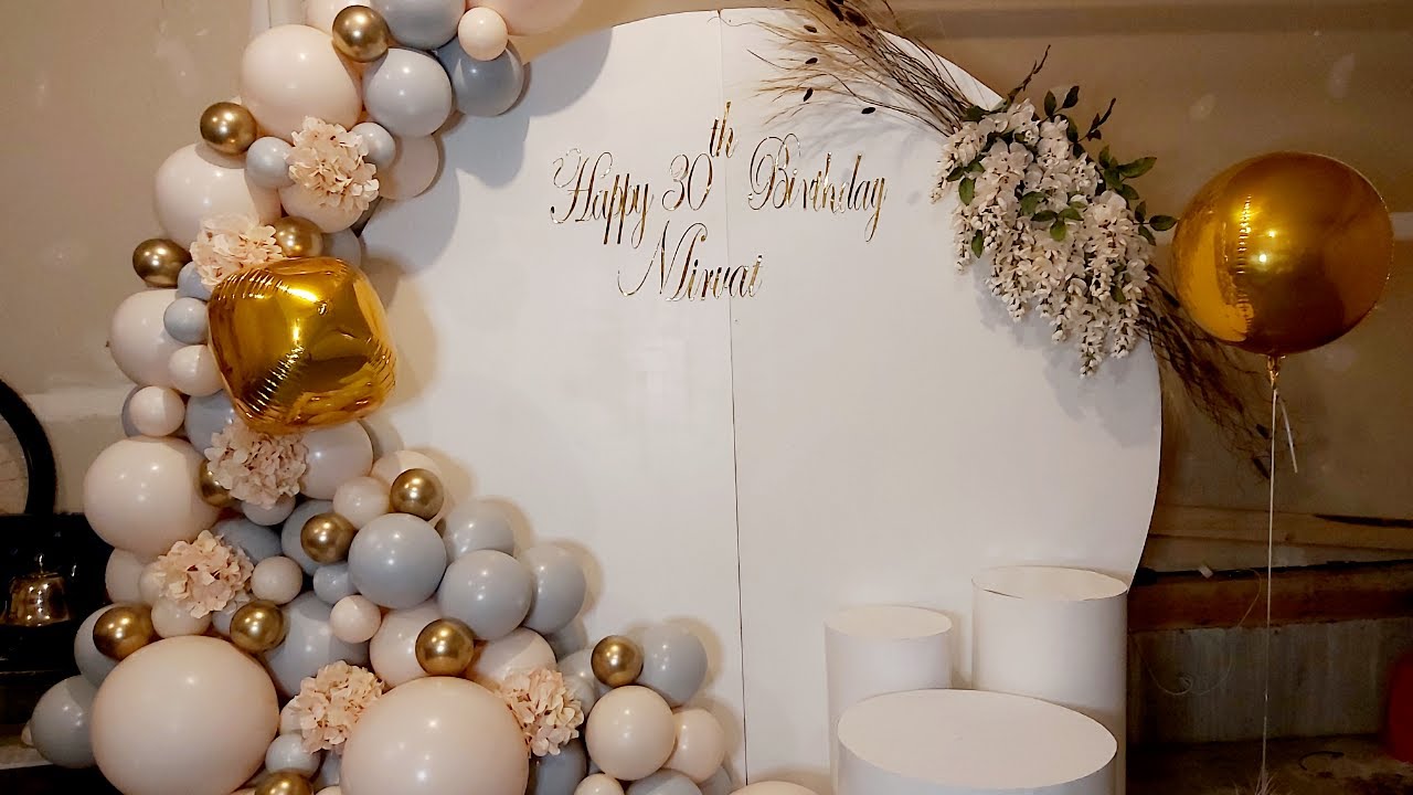 Double stuffed balloon garland DIY// Balloon garland with flowers// Setup with me