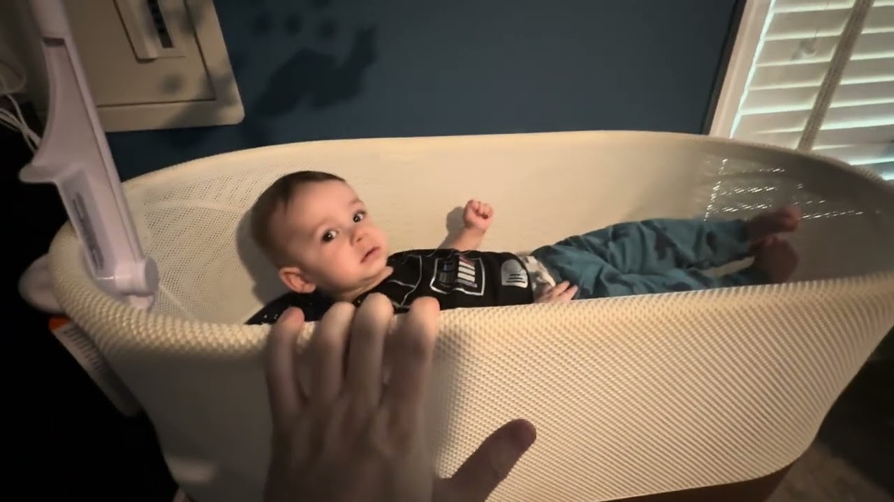 Snoo - baby bassinet review