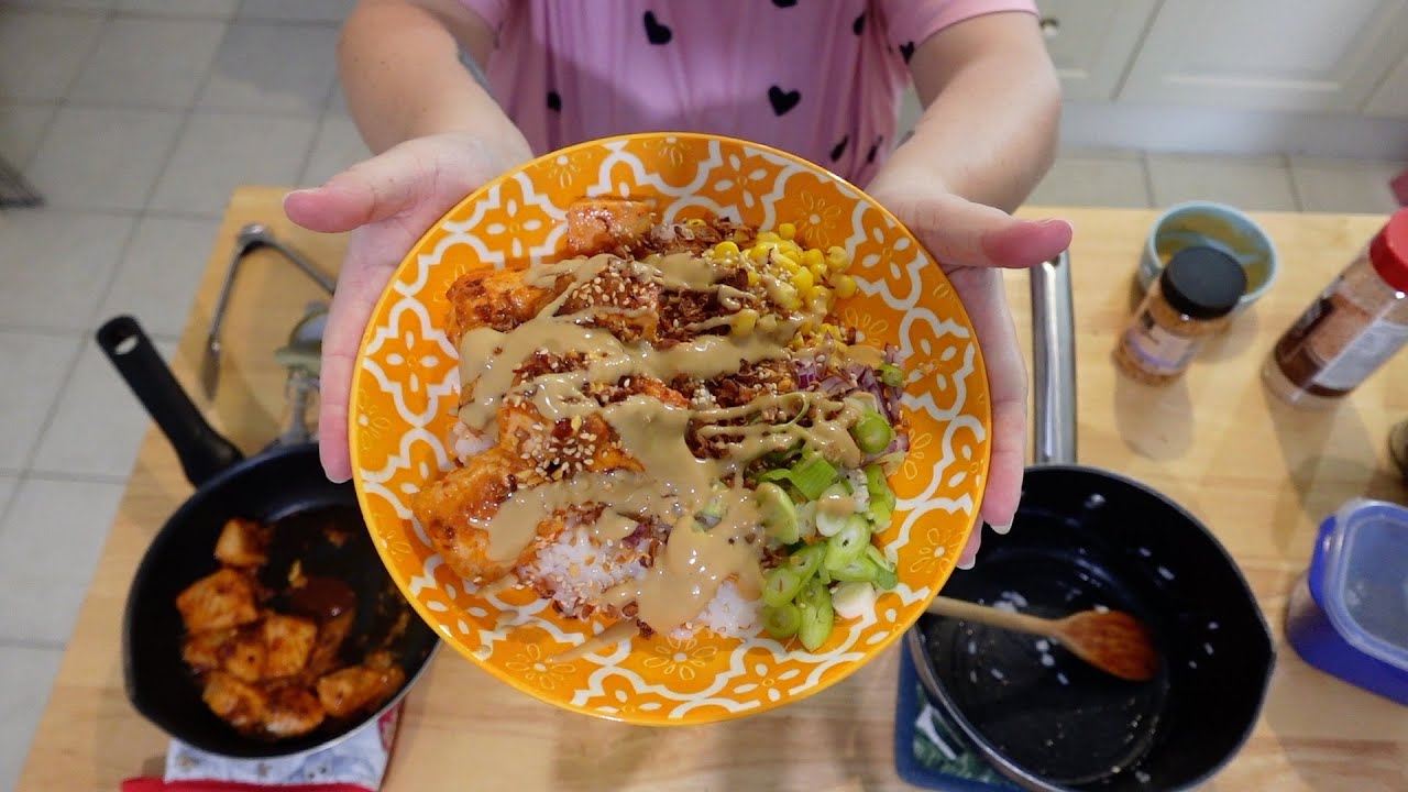 SALMON SUSHI BOWL | Erin'sEdibleDelights