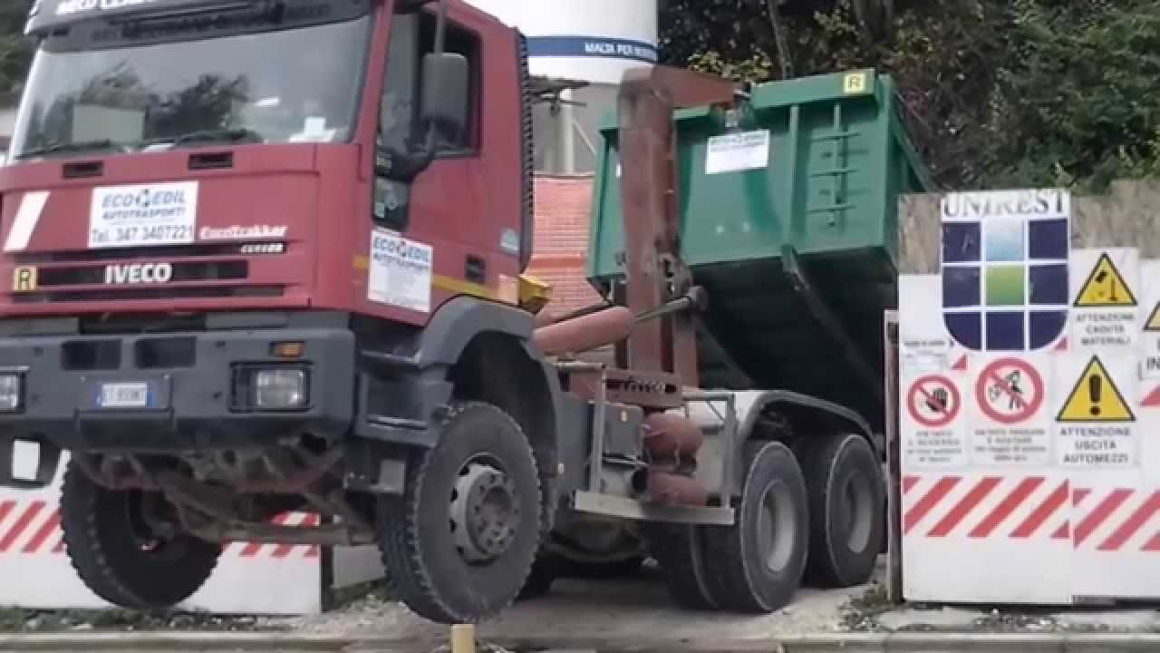 ECO EDIL AUTOTRASPORTI ROCCA DI MEZZO (L'AQUILA)-IVECO EUROTRAKKER SCARRABILE HOOKLIFT parte 2