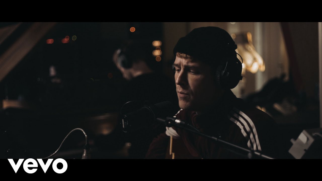 Palace - Face In The Crowd (Live From Hoxa)