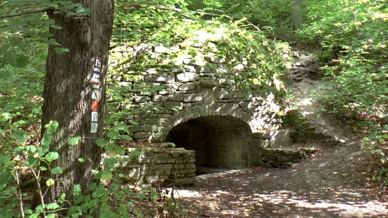 Wandern bei Jena zur Lobdeburg und F&uuml;rstenbrunnen