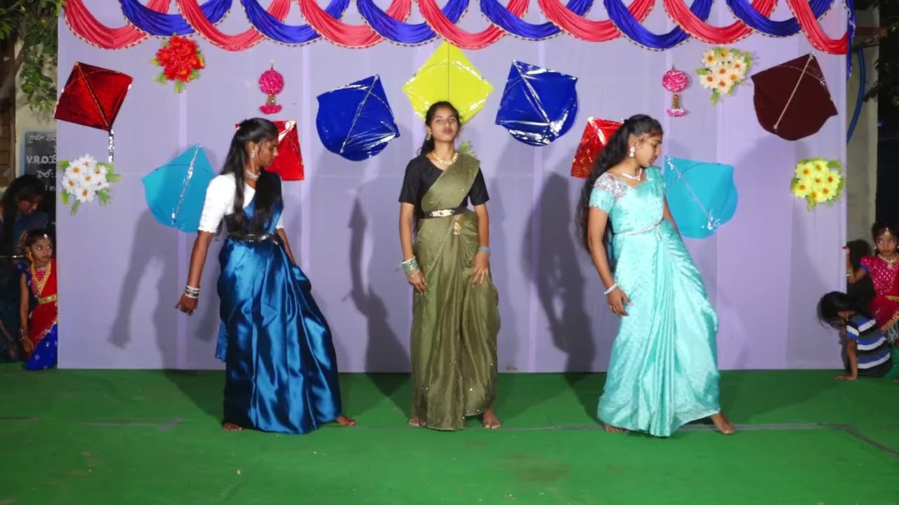 Telugu Folk mix songs dance performance | Yerra Yerrani Rumalu Gatti  | #manathurkalapally
