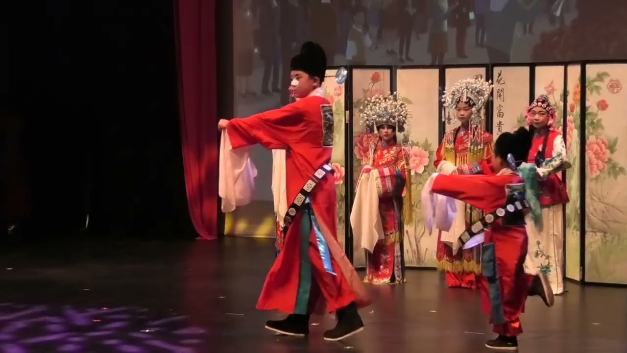 Chinese Opera Bamboo Clapper Talk (Presenting the Lantern Festival) 京韵快板“报花灯”